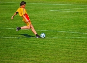 九游体育平台-巴黎圣日耳曼险胜尤文，内马尔乌龙送礼英超