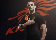 九游体育官方入口-压力下的涅槃，克瓦拉茨赫利亚在国米对阵利物浦的史诗之夜完成自我超越