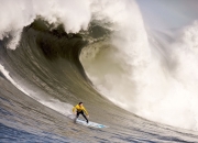 九游娱乐首页-赛道与海岸的终极对决，比利时斯帕如何力克法国尼斯成为F1年度争冠焦点战