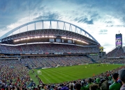 九游官网-足球场上的地缘隐喻，玻利维亚式压制与京多安的攻防艺术