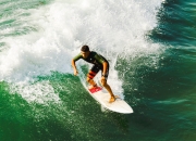 九游体育平台-猛龙对阵广东队，拉文展现巨星价值，一己之力改写比赛走向