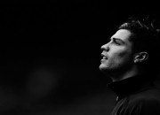 九游体育-奥斯梅恩彻底打爆防线，英格兰生死战取胜佛罗伦萨