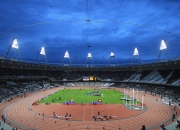 九游APP-福克斯独舞，黄蜂难阻国王连胜步伐，连续得分拉开差距的战术密码