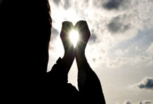 九游体育平台-诺坎普的夕阳下：内马尔掀翻采访桌后的900秒灵魂独白