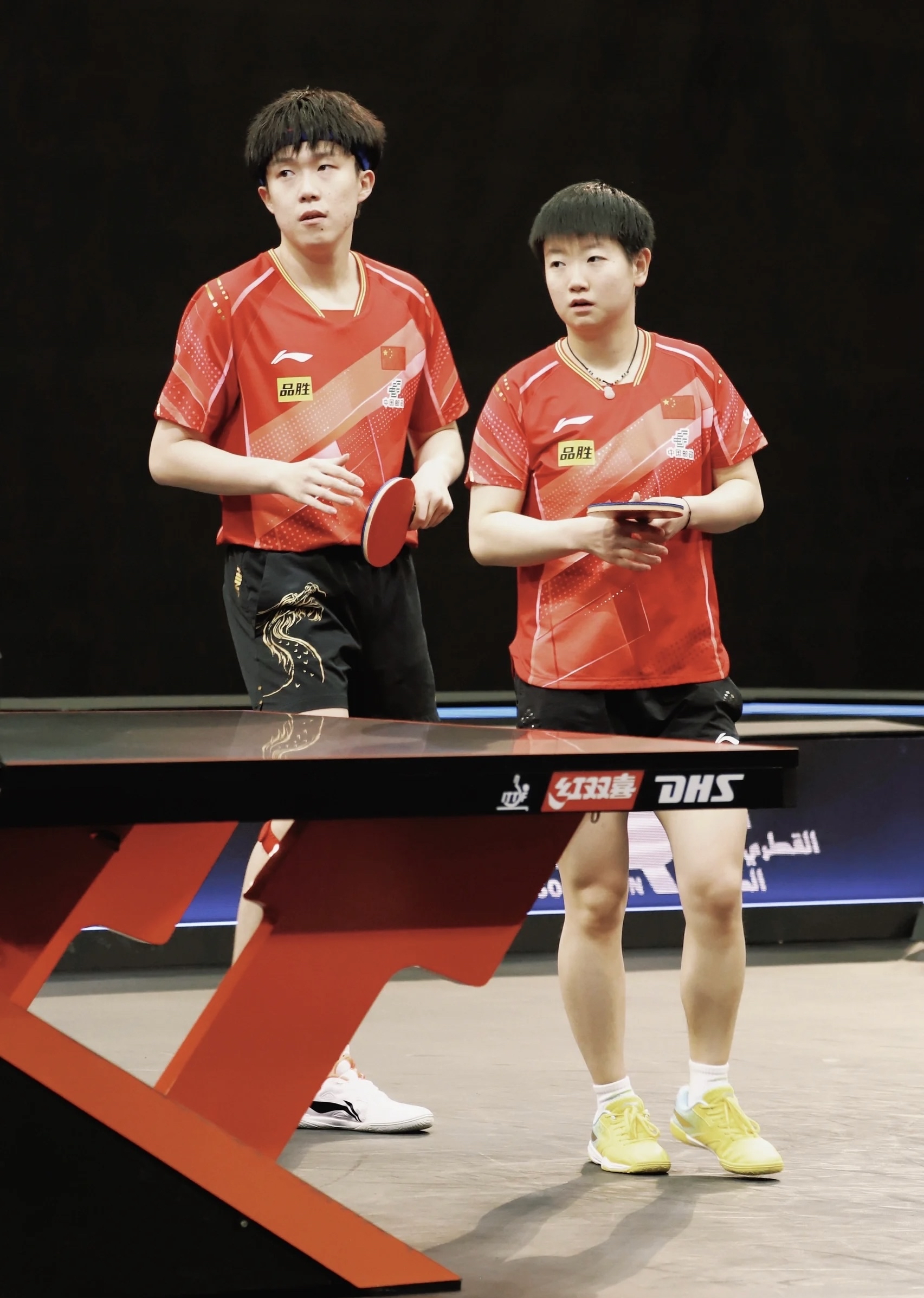 对手在比赛中展现出顽强战斗力