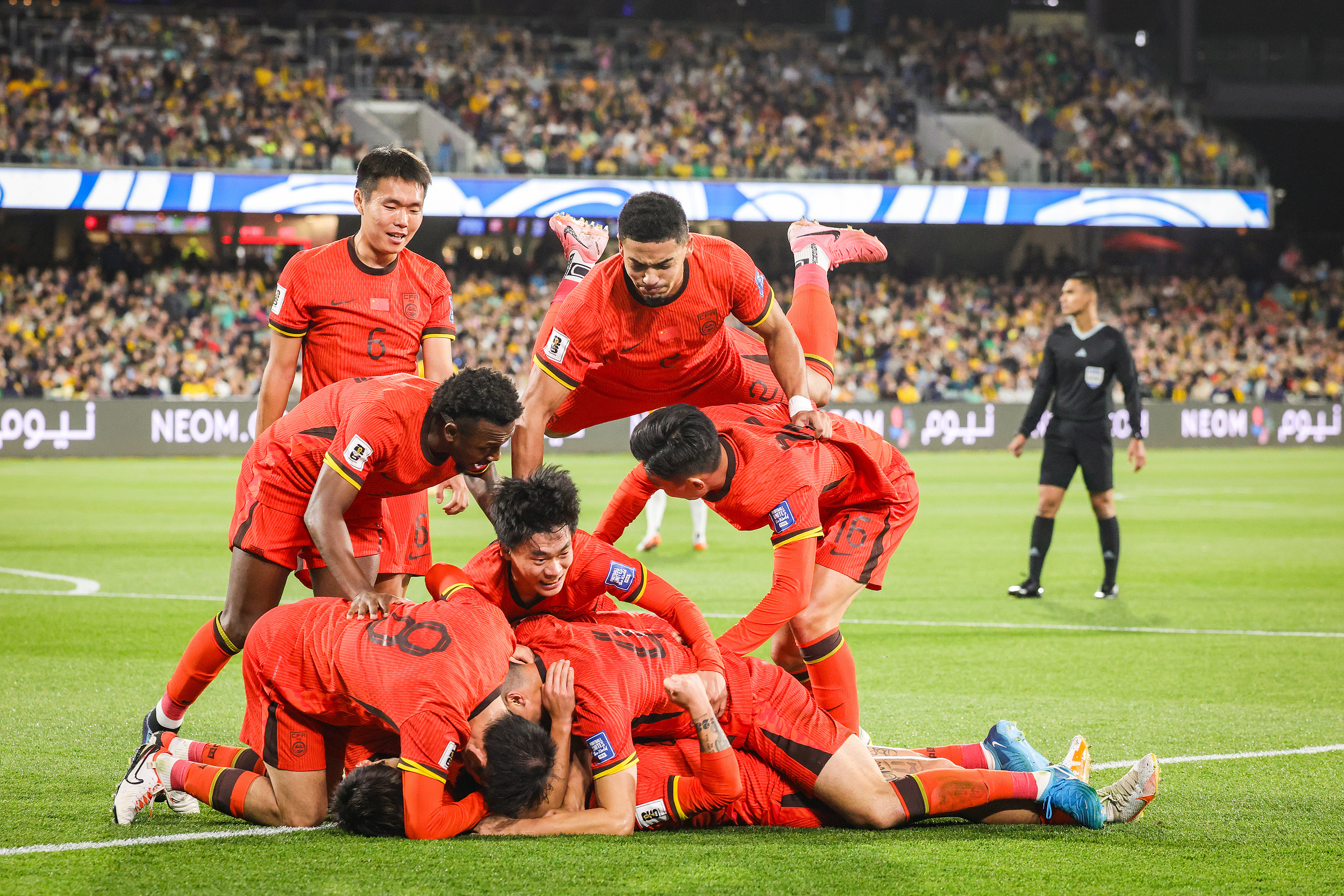 国际米兰的压制:主场全面压制对手获胜 国际米兰的压制:主场全面压制对手获胜