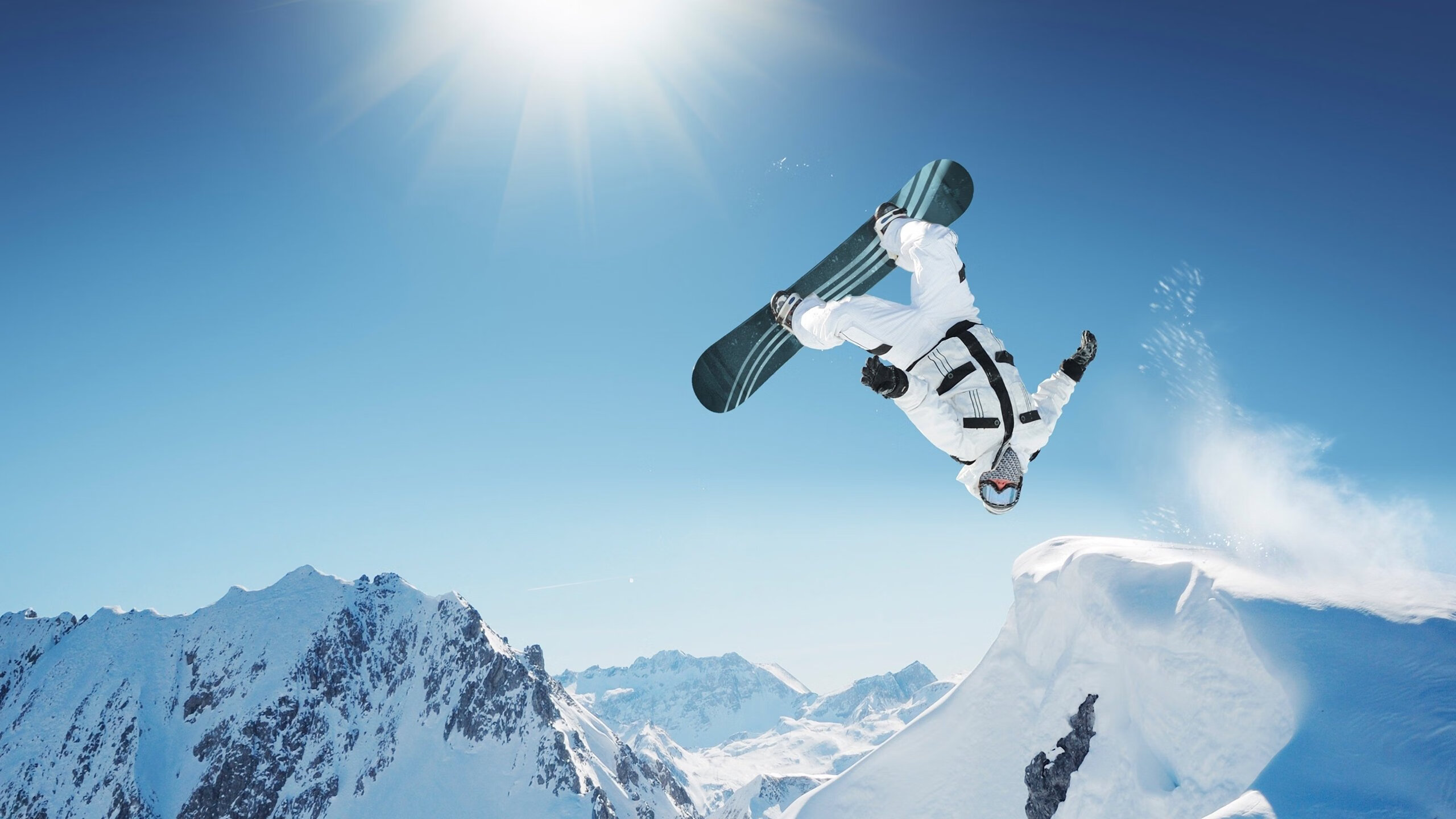 世界杯之夜，塔图姆赛后评分拉满，当篮球巨星闪耀足球之巅