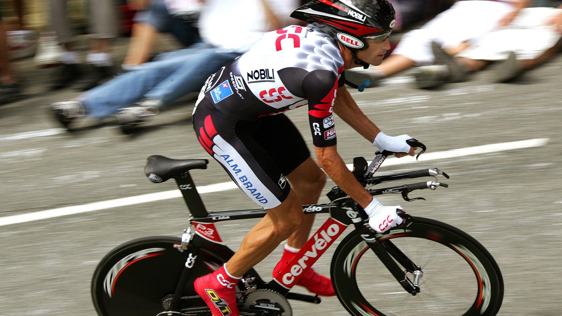 跨界主宰，猛龙稳胜与利拉德的德比之夜