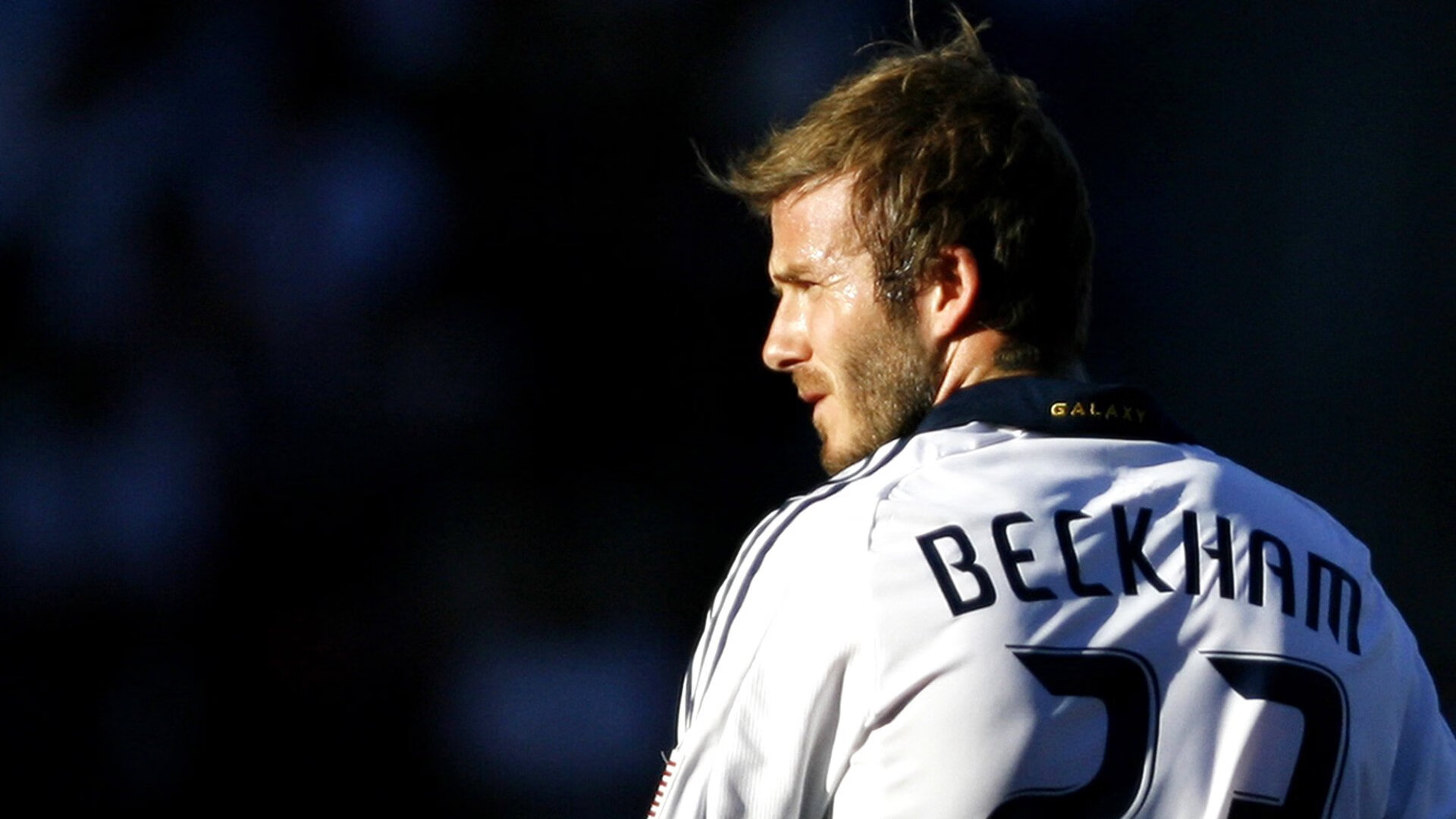 德布劳内一锤定音，哥伦比亚绝杀波兰背后的战术与意志